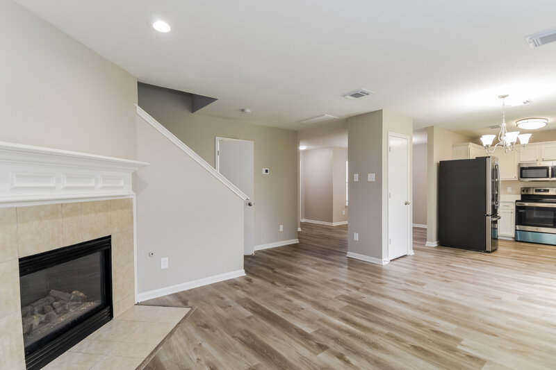 1,790/Mo, 14123 Beech Glen Dr Houston, TX 77083 Living Room View