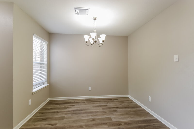 1,790/Mo, 14123 Beech Glen Dr Houston, TX 77083 Dining Room View