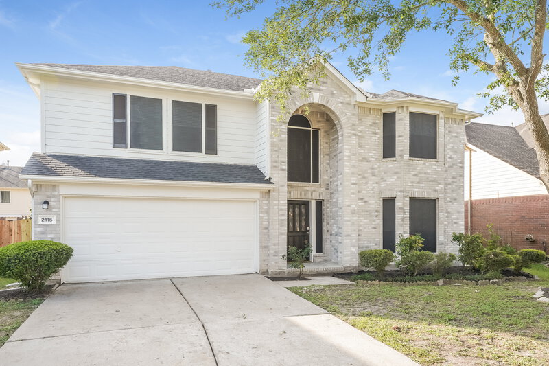 2,565/Mo, 2115 Nashua Dr Stafford, TX 77477 External View