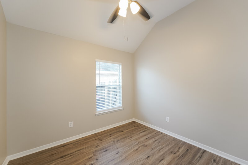 2,270/Mo, 7018 Grants Hollow Ln Richmond, TX 77407 Bedroom View 2
