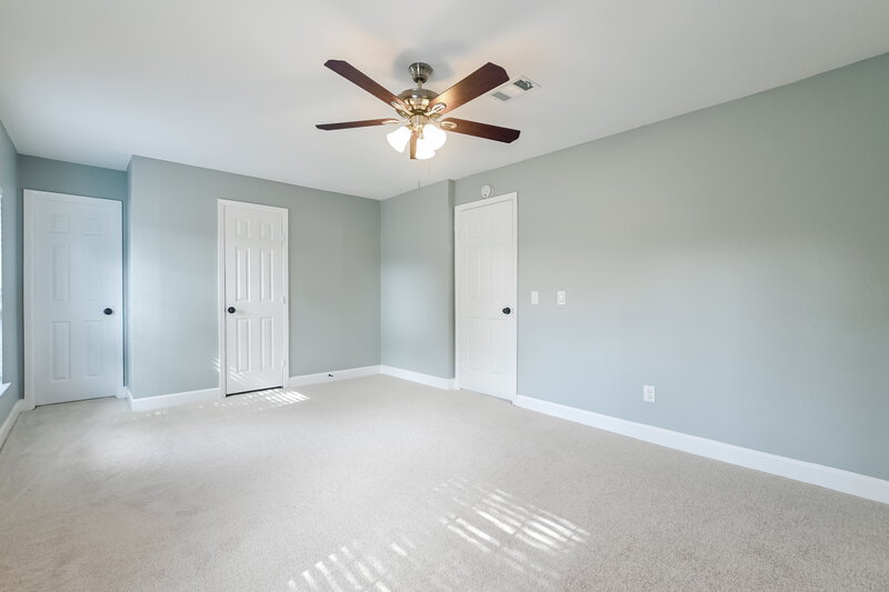 2,155/Mo, 3619 Helen Ln Pearland, TX 77581 Main Bedroom View