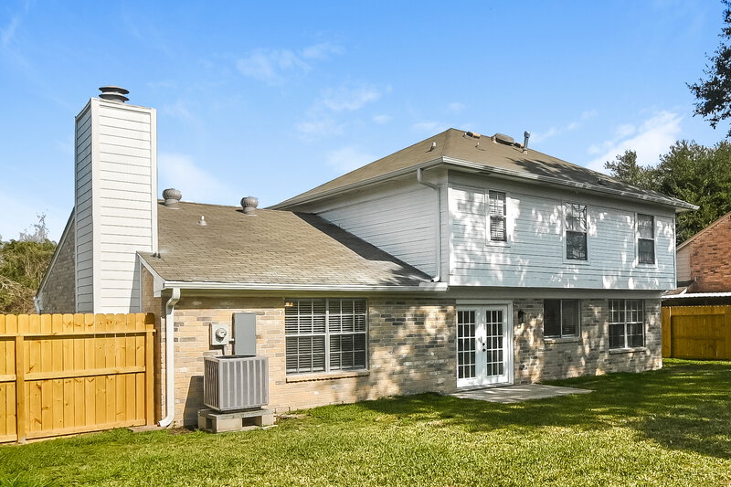 2,155/Mo, 3619 Helen Ln Pearland, TX 77581 Rear View