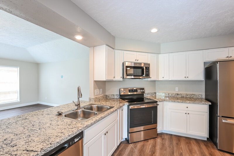 2,245/Mo, 2823 Woodhall Ct League City, TX 77573 Kitchen View