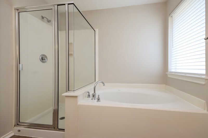3,090/Mo, 26852 Armor Oaks Dr Humble, TX 77339 Main Bathroom View