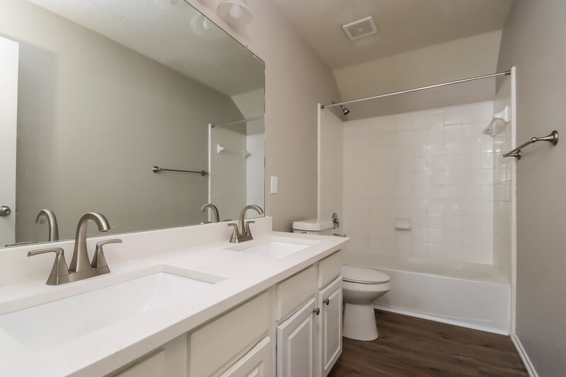3,090/Mo, 26852 Armor Oaks Dr Humble, TX 77339 Bathroom View
