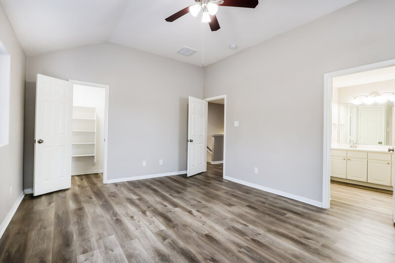 2,900/Mo, 20806 Fox Trot Ct Humble, TX 77338 Main Bedroom View 2