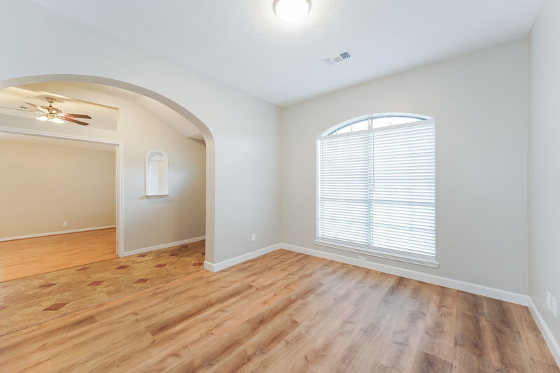 2,625/Mo, 116 Chariss Glen Dr League City, TX 77573 Bedroom View 3