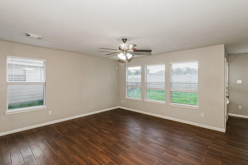 1,940/Mo, 16102 Dawn Marie Ln Sugar Land, TX 77498 Misc View 3