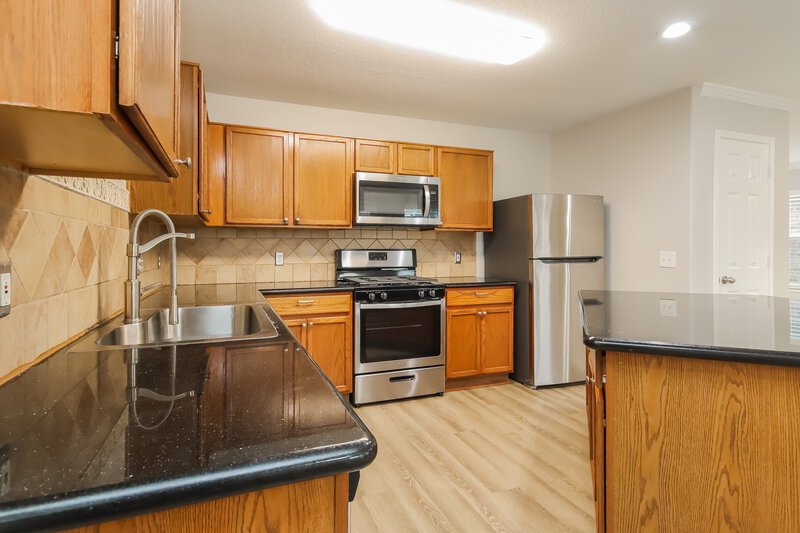 2,460/Mo, 20122 Cypresswood Gln Spring, TX 77373 Kitchen View 2