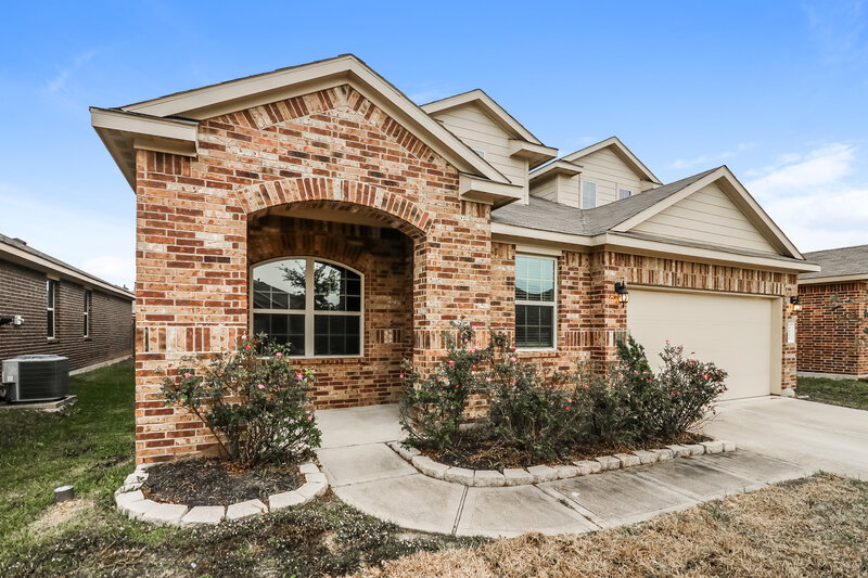 2,255/Mo, 6126 Namika St Katy, TX 77449 Front View