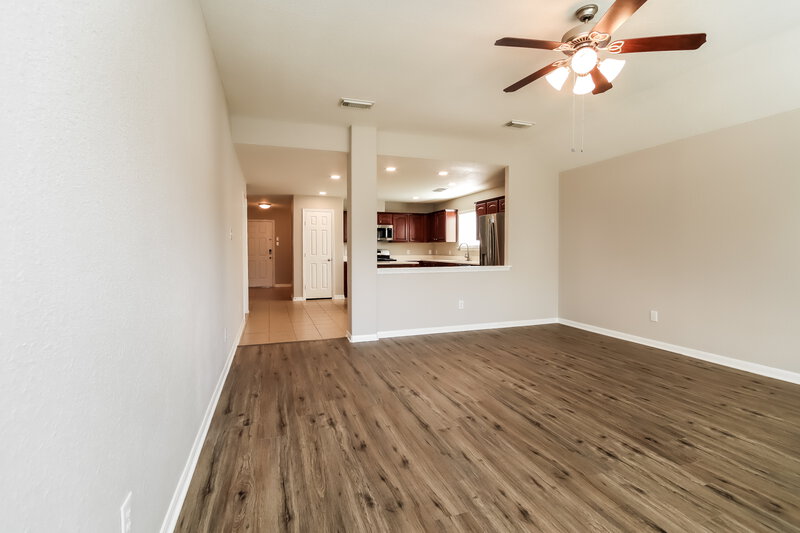 2,170/Mo, 1435 Monterra Pt Fresno, TX 77545 Living Room View 4