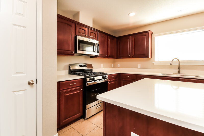 2,170/Mo, 1435 Monterra Pt Fresno, TX 77545 Kitchen View