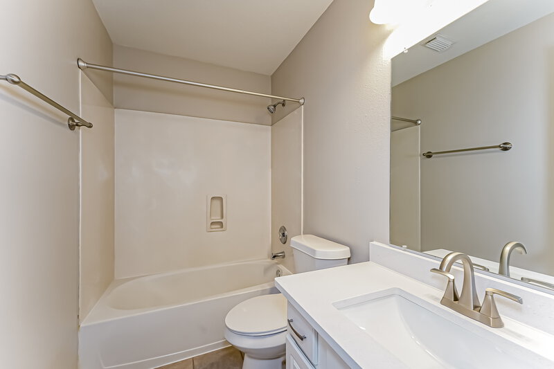 2,230/Mo, 6510 Sandy Bay Ct Katy, TX 77449 Bathroom View