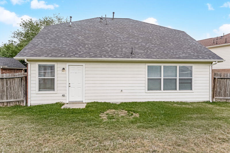 2,230/Mo, 6510 Sandy Bay Ct Katy, TX 77449 Rear View