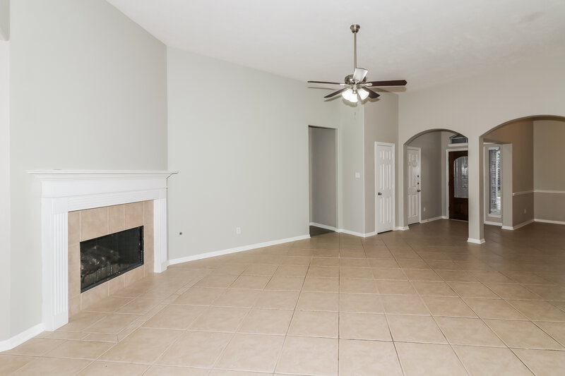 2,310/Mo, 10719 Gilford Crest Dr Spring, TX 77379 Living Room View