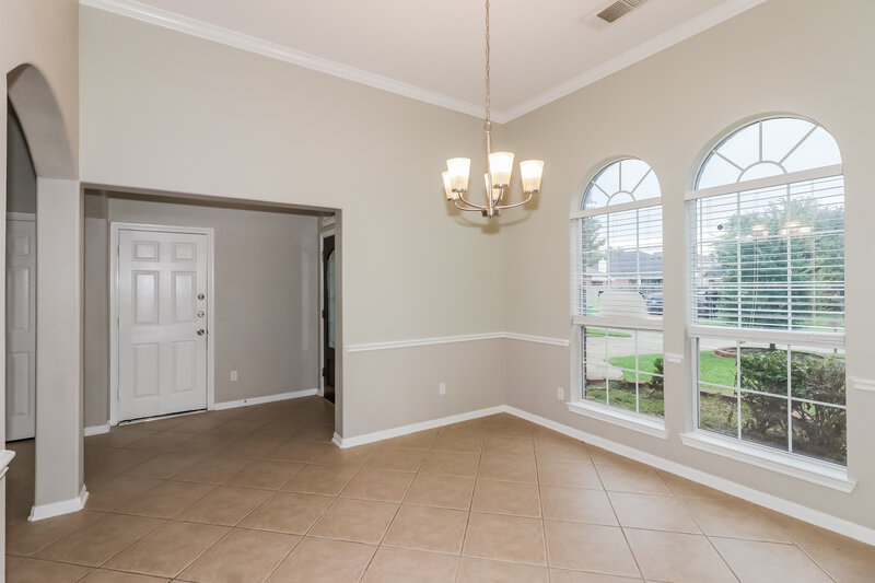 2,310/Mo, 10719 Gilford Crest Dr Spring, TX 77379 Dining Room View