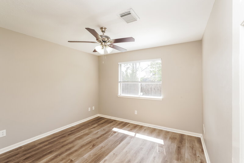 2,055/Mo, 2131 War Admiral Dr Stafford, TX 77477 Bedroom View 2