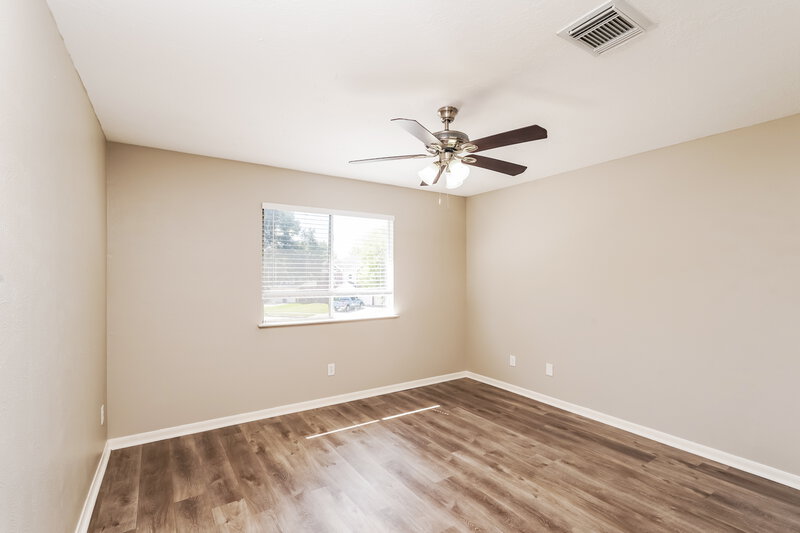 2,055/Mo, 2131 War Admiral Dr Stafford, TX 77477 Bedroom View 3