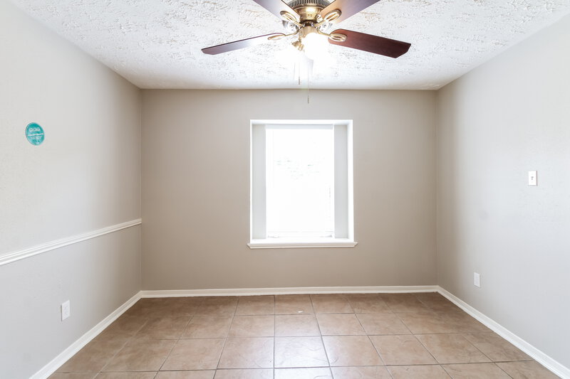 1,900/Mo, 1807 Oakwell Ln Katy, TX 77449 Bedroom View 4
