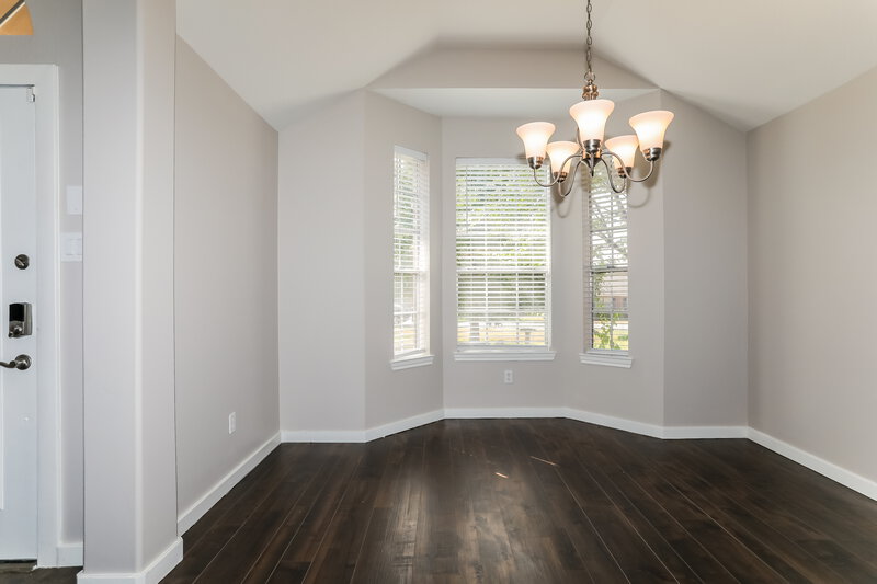 1,745/Mo, 311 Lake View Dr Montgomery, TX 77356 Dining Room View