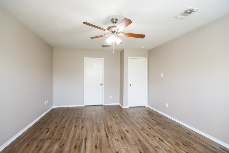 2,475/Mo, 19922 Sweet Magnolia Pl Humble, TX 77338 Main Bedroom View 2