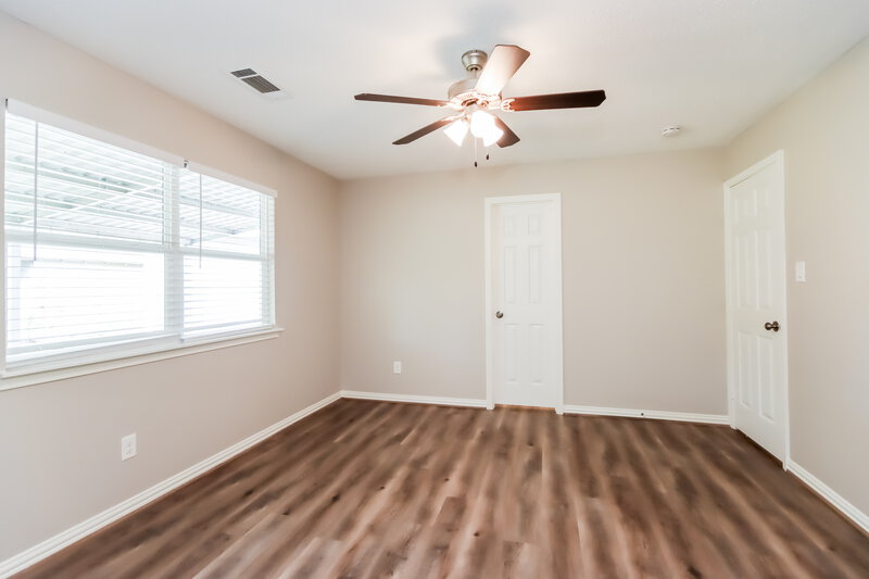 1,960/Mo, 25123 Holyoke Ln Spring, TX 77373 Main Bedroom View 2