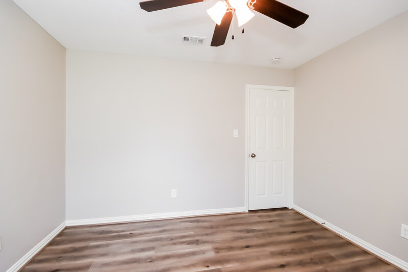 1,960/Mo, 25123 Holyoke Ln Spring, TX 77373 Bedroom View 4