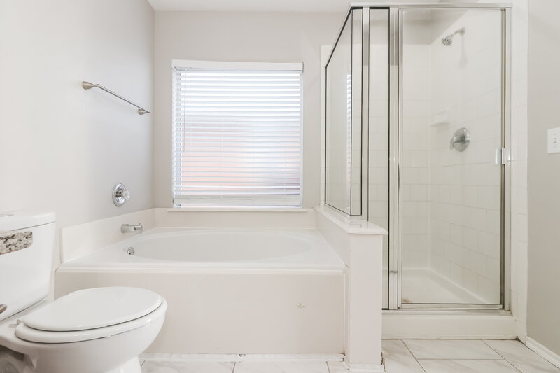1,895/Mo, 6027 Water Violet Ln Richmond, TX 77407 Main Bathroom View 2