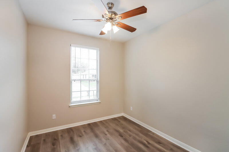 2,395/Mo, 2418 Lawn Crest Dr Missouri City, TX 77489 Bedroom View 3