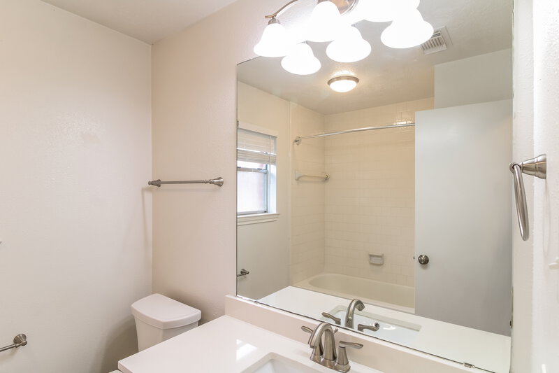 2,135/Mo, 4923 Bayboro Park Dr Friendswood, TX 77546 Misc View 13