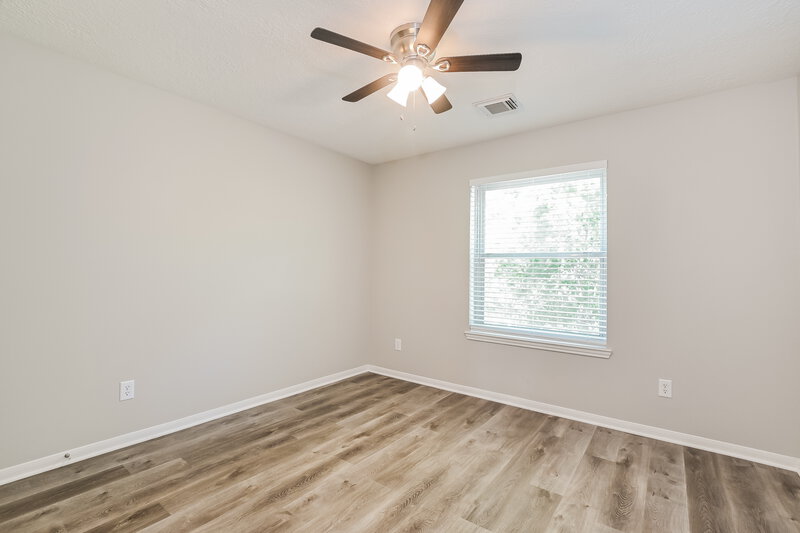 2,440/Mo, 1714 Oak Meadow Dr Kemah, TX 77565 Bedroom View 4