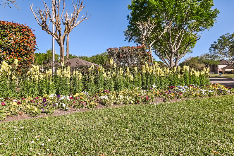 2,440/Mo, 1714 Oak Meadow Dr Kemah, TX 77565 Rear View 3