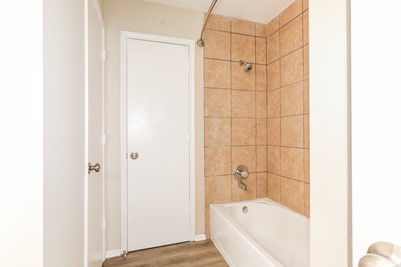 2,090/Mo, 24231 Bar Kay Ln Hockley, TX 77447 Bathroom View