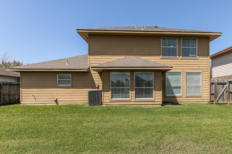 2,090/Mo, 24231 Bar Kay Ln Hockley, TX 77447 Rear View