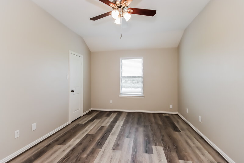 2,580/Mo, 8314 Bay Run Ave Baytown, TX 77521 Bedroom View 2