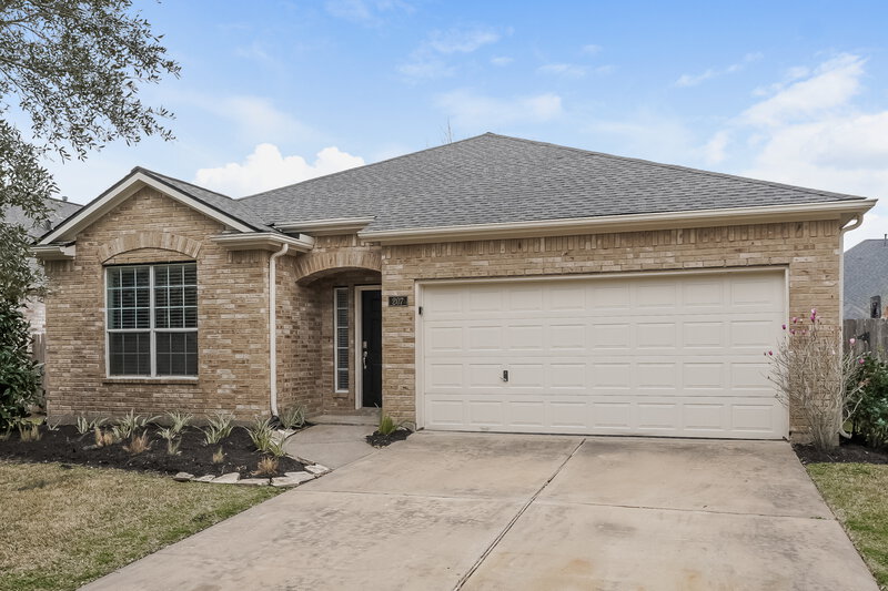 2,400/Mo, 207 Riverway Bluff Ln Richmond, TX 77406 External View