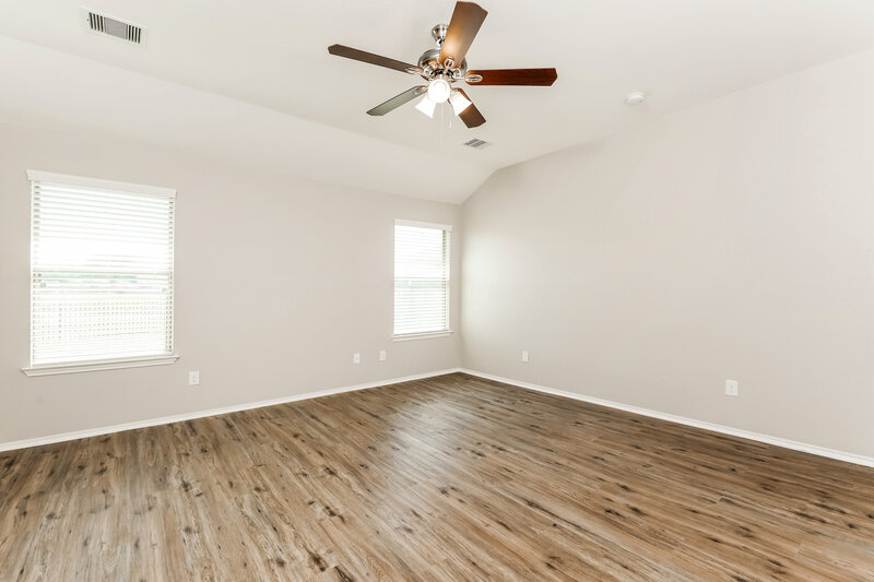 2,235/Mo, 9414 Paloma Creek Dr Tomball, TX 77375 Main Bedroom View