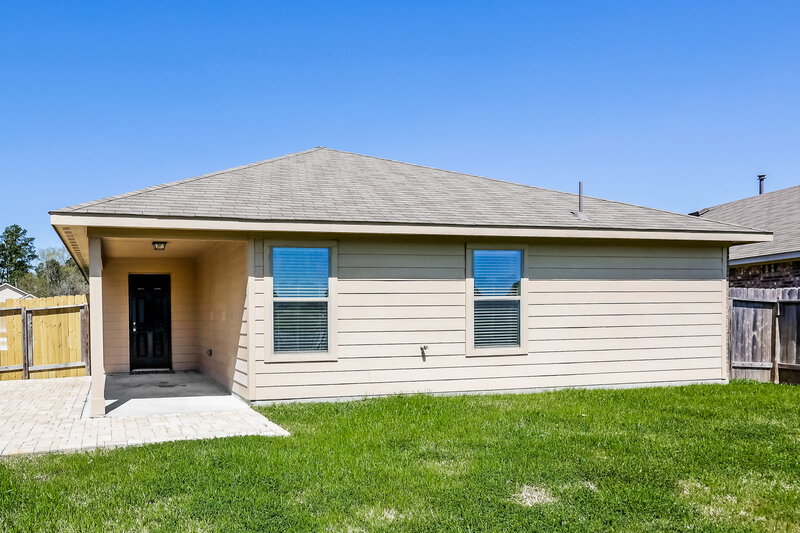 2,235/Mo, 9414 Paloma Creek Dr Tomball, TX 77375 Rear View