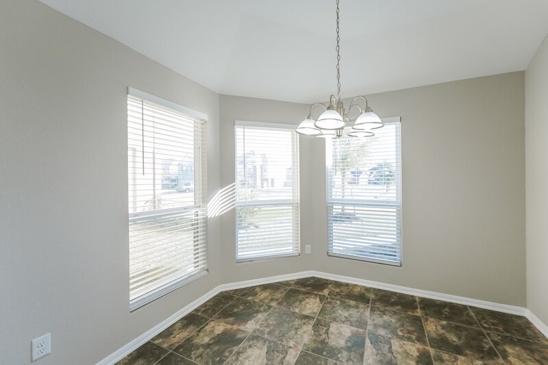 2,040/Mo, 3131 View Valley Trl Katy, TX 77493 Breakfast Nook View