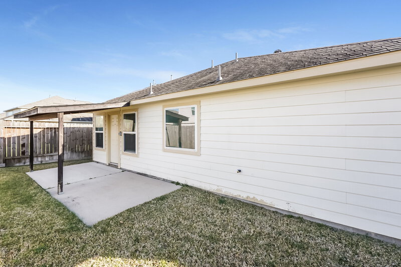 2,040/Mo, 3131 View Valley Trl Katy, TX 77493 Rear View