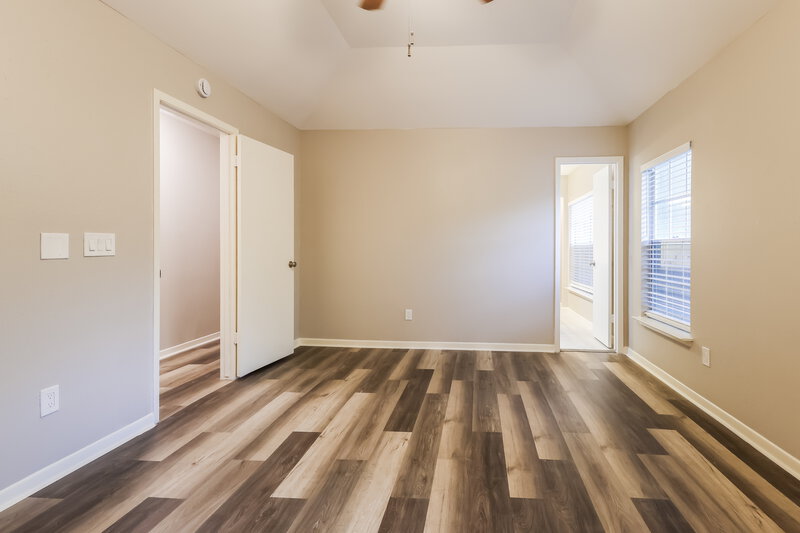 2,180/Mo, 3 Rockridge Ct Spring, TX 77381 Main Bedroom View 2