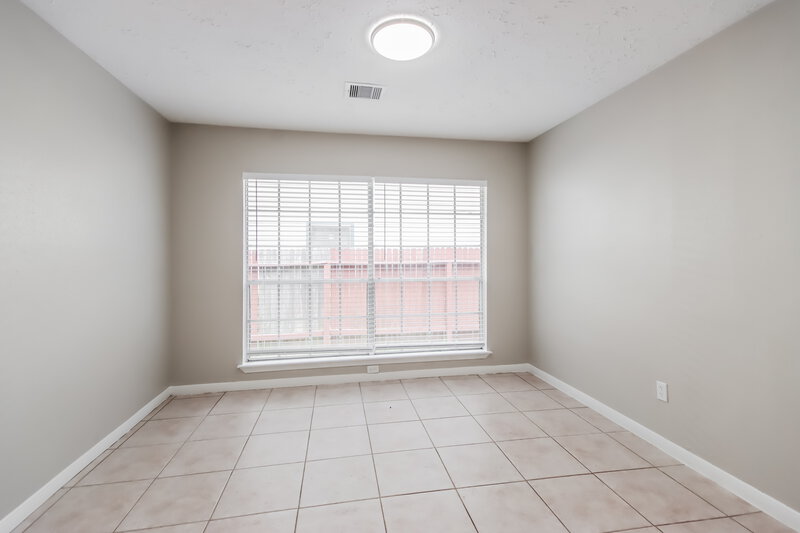 2,340/Mo, 5414 Garden Village Dr Humble, TX 77339 Dining Room View