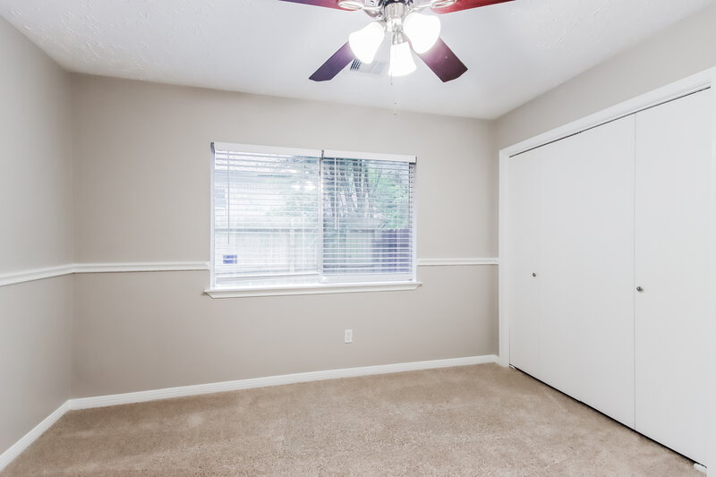 2,340/Mo, 5414 Garden Village Dr Humble, TX 77339 Bedroom View 3