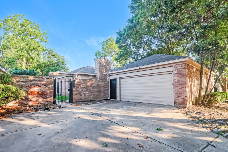 2,365/Mo, 2951 Lakeview Dr Missouri City, TX 77459 External View