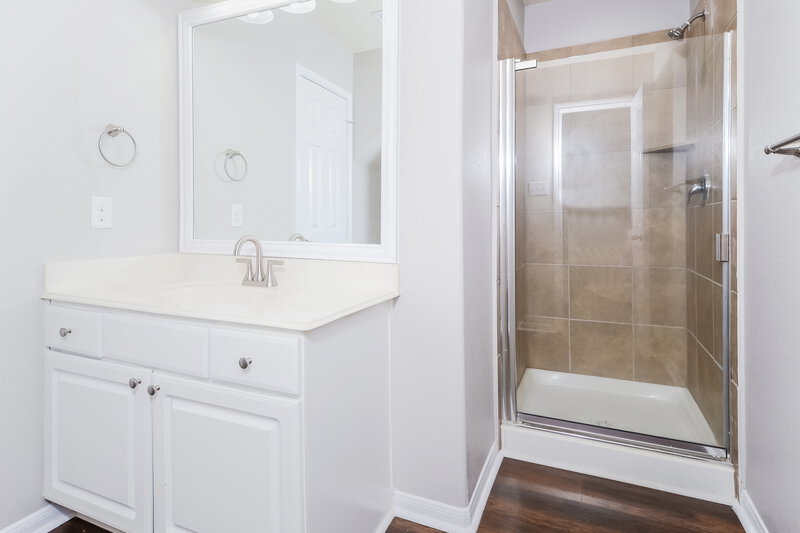 2,585/Mo, 21102 Fox Orchard Ct Humble, TX 77338 Bathroom View