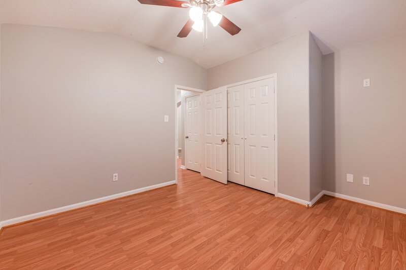 2,340/Mo, 5808 Orchard Spring Ct Pearland, TX 77581 Bedroom View