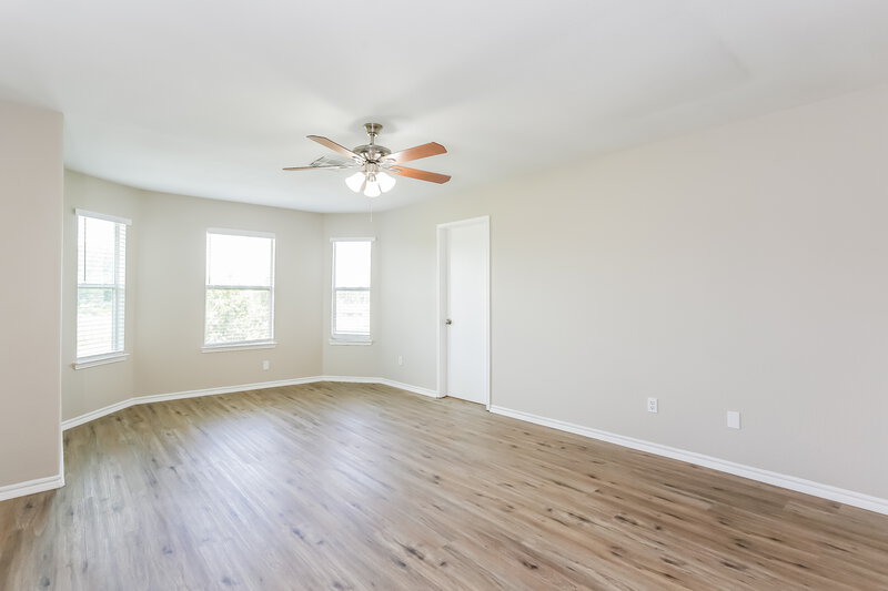 2,130/Mo, 12039 Green Coral Dr Houston, TX 77044 Main Bedroom View