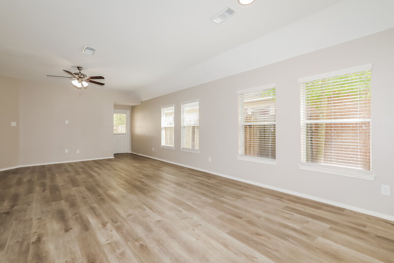 1,970/Mo, 2438 Colonial Springs Ln Spring, TX 77386 Living Room View