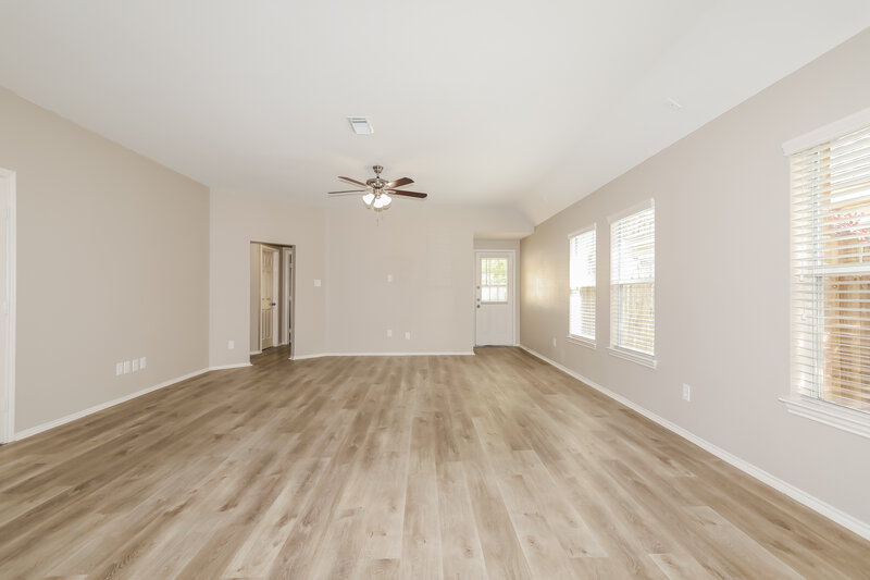 1,970/Mo, 2438 Colonial Springs Ln Spring, TX 77386 Living Room View 2