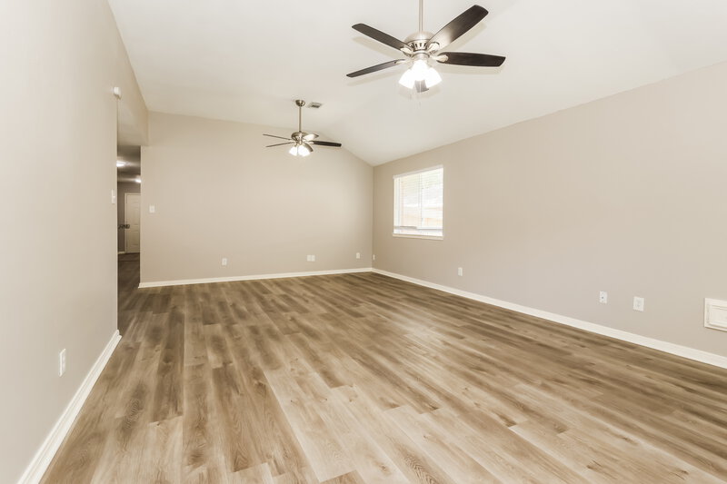 1,735/Mo, 12080 La Salle River Rd Conroe, TX 77304 Misc View 6